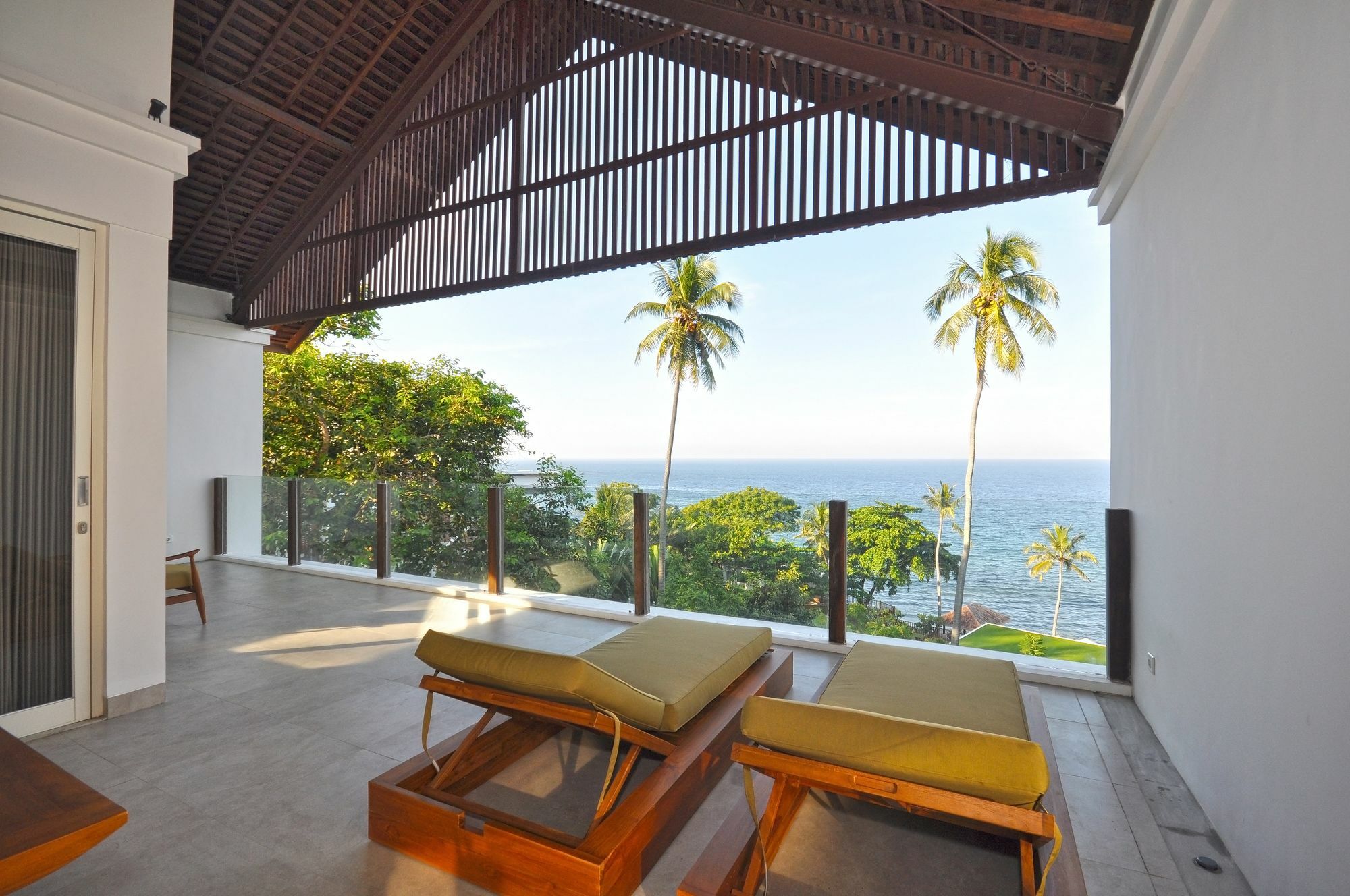 Rajavilla Lombok Resort - Seaside Serenity Senggigi Exterior foto